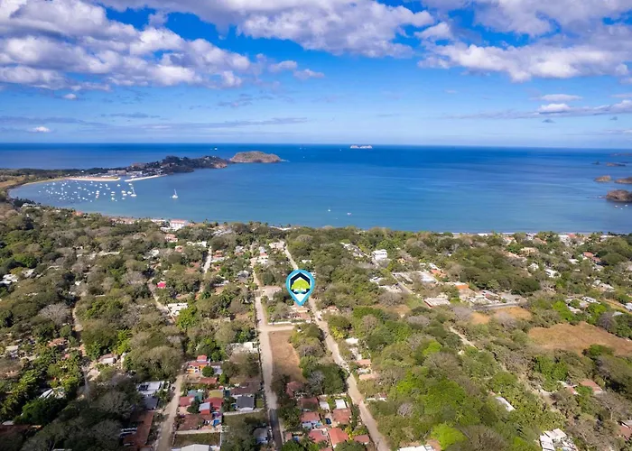 Elegant Surfside Retreat With Private Pool Spacious Outdoor Patio & Walkable Access Apartment Potrero (Guanacaste)