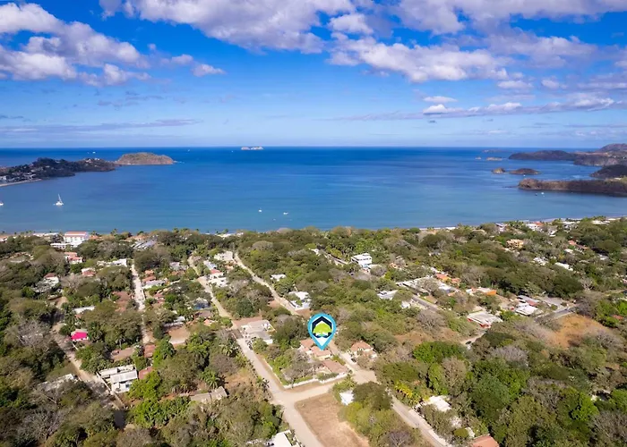 Elegant Surfside Retreat With Private Pool Spacious Outdoor Patio & Walkable Access * Potrero (Guanacaste)